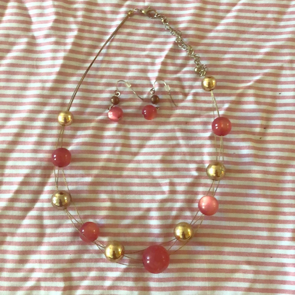 Beaded necklace and earrings set